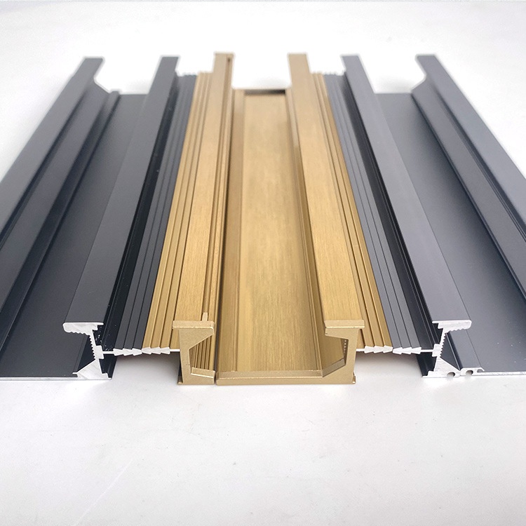 河北夏洛特建材发布新款 18 板带堵头子母款拉手 引领家具内嵌隐形拉手新风尚